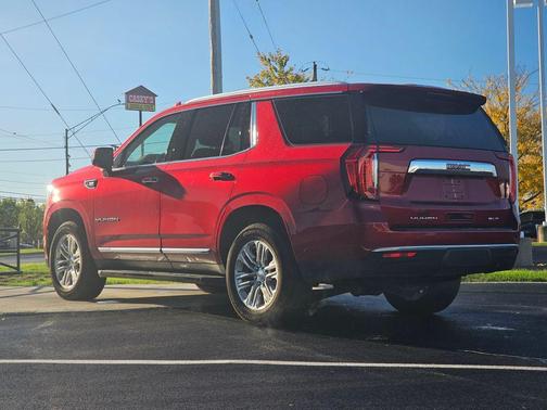 2022 GMC Yukon SLT