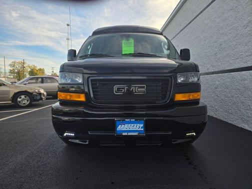 2025 GMC Savana 2500 Work Van