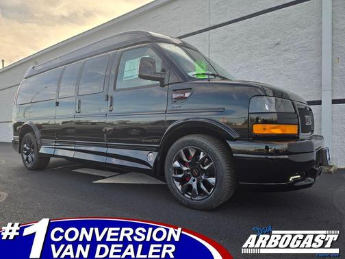 2025 GMC Savana 2500 Work Van