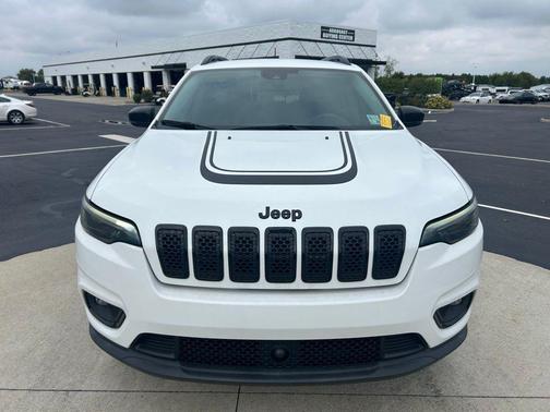 2022 Jeep Cherokee X 4x4