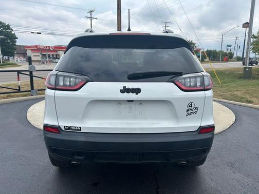 2022 Jeep Cherokee X 4x4