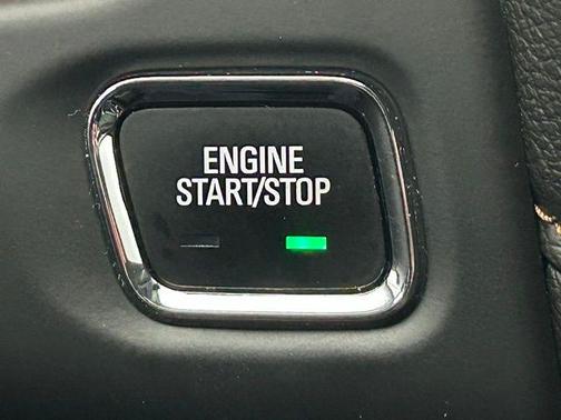 2023 GMC Acadia AWD AT4