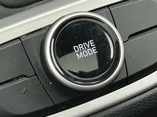 2022 Hyundai VENUE SEL