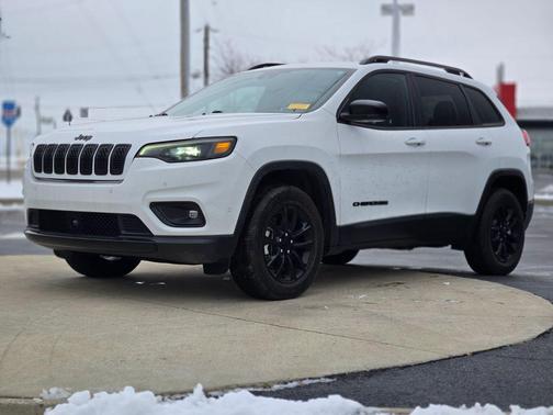 2023 Jeep Cherokee Altitude