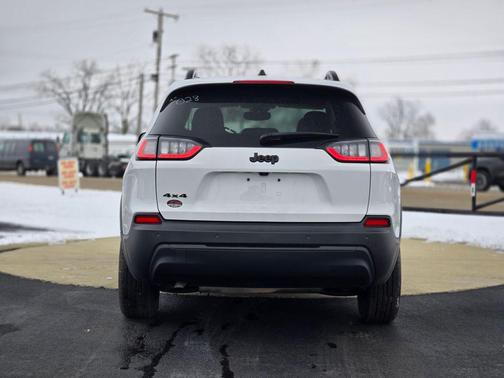 2023 Jeep Cherokee Altitude