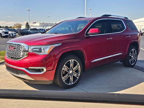 2019 GMC Acadia Denali