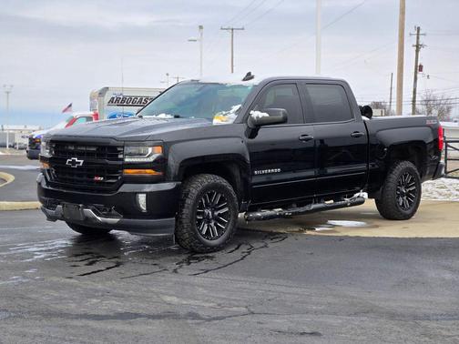 2017 Chevrolet Silverado 1500 2LT