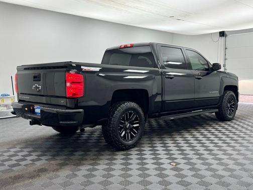 2017 Chevrolet Silverado 1500 2LT