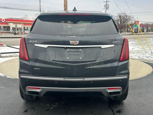 2023 Cadillac XT5 Premium Luxury