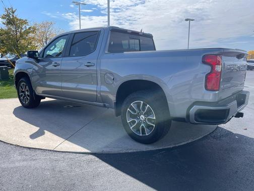 Sterling Gray Metallic 2024 Chevrolet Silverado 1500 RST