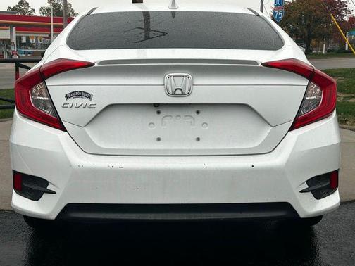 2018 Honda Civic EX-L