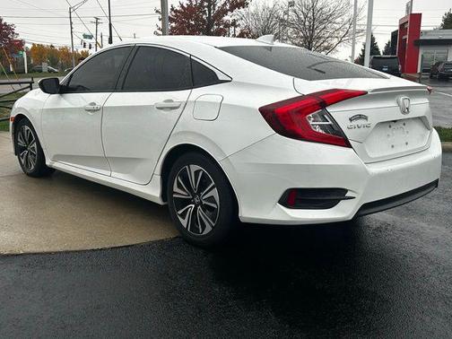 2018 Honda Civic EX-L