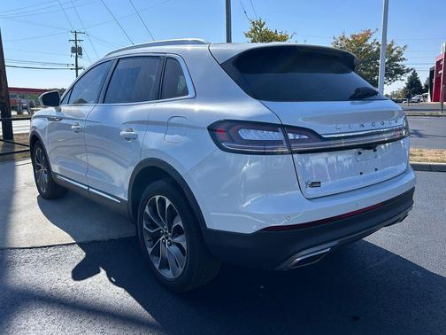 2023 Lincoln Nautilus Reserve