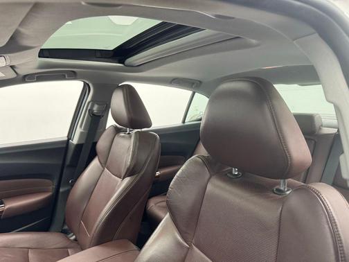 2015 Acura TLX V6 Advance