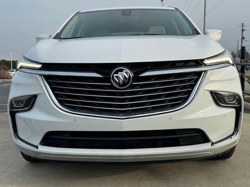 2024 Buick Enclave Essence FWD