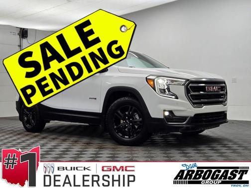 2024 GMC Terrain AWD AT4