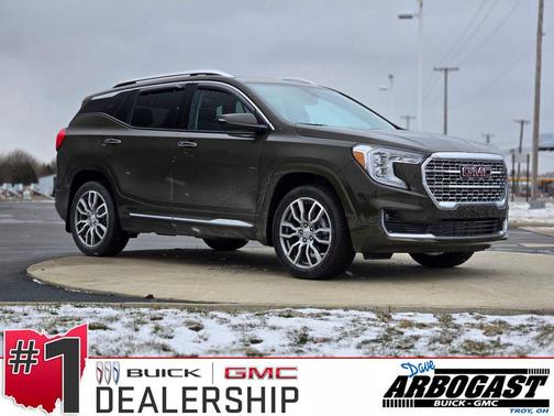 2023 GMC Terrain Denali