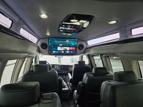 2025 GMC Savana 2500 Work Van