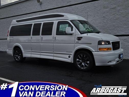 2025 GMC Savana 2500 Work Van