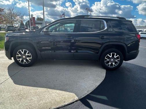 2023 GMC Acadia FWD SLE