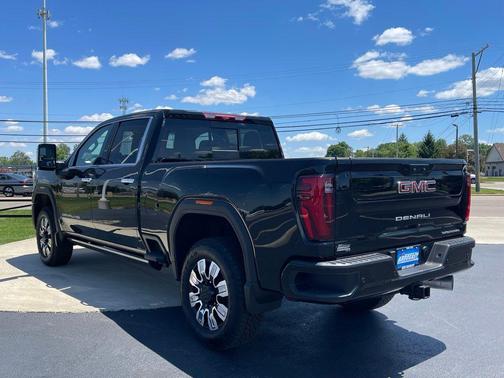 Onyx Black 2026 GMC Sierra 3500 Denali