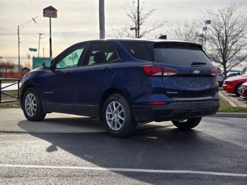 2023 Chevrolet Equinox LS