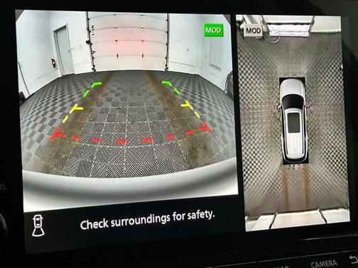 2025 Nissan Pathfinder SL 4WD