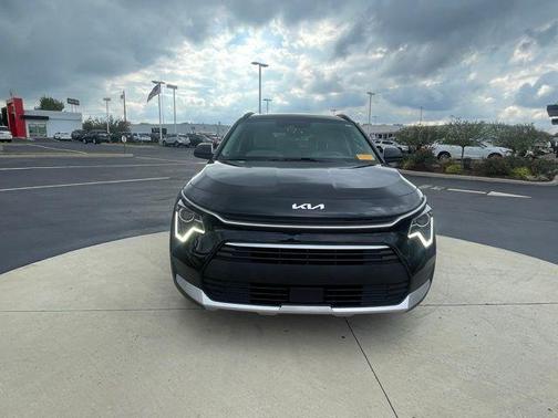 2023 Kia Niro EX
