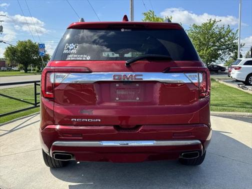 2021 GMC Acadia Denali