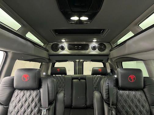 2025 GMC Savana 2500 Work Van