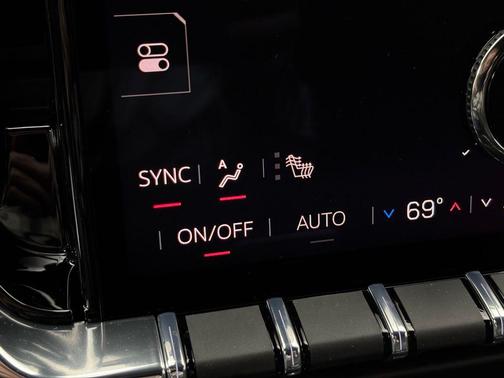 2026 GMC Yukon XL 4WD Elevation