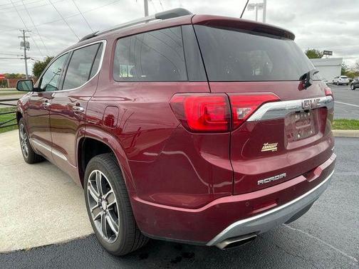 2017 GMC Acadia Denali