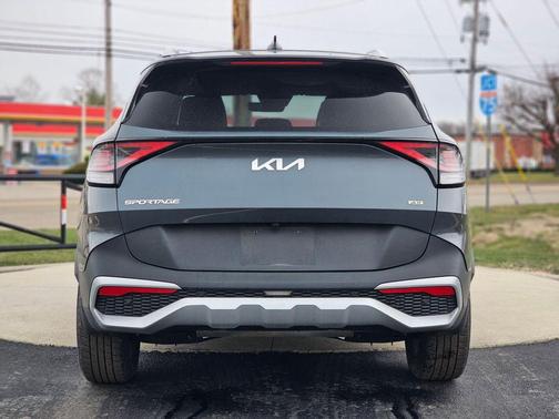 2023 Kia Sportage EX