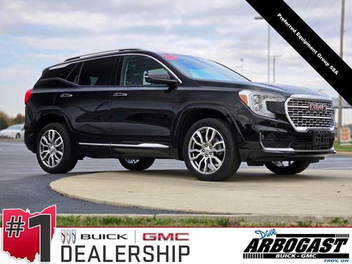 2023 GMC Terrain Denali