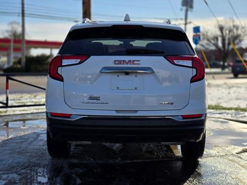 2023 GMC Terrain AWD AT4