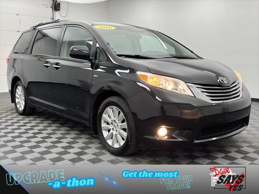 2016 Toyota Sienna XLE