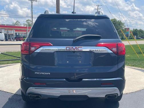 Blue Steel Metallic 2019 GMC Acadia Denali