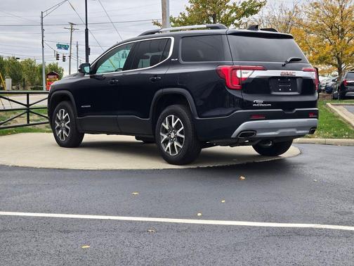 2021 GMC Acadia FWD SLE