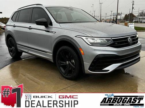 2024 Volkswagen Tiguan 2.0T SE R-Line Black