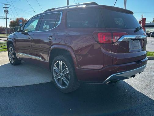 2017 GMC Acadia Denali