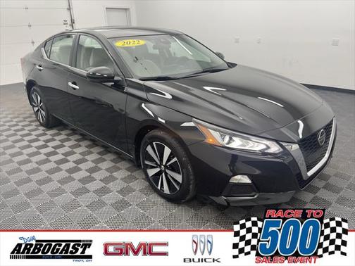 2022 Nissan Altima 2.5 SV