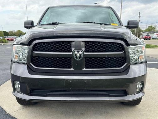 Granite Crystal Metallic Clearcoat 2017 RAM 1500 Express