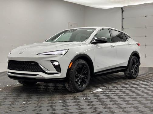 Summit White 2026 Buick Envista Sport Touring FWD