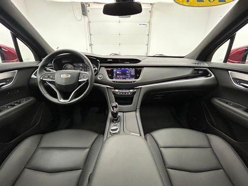 2024 Cadillac XT6 Luxury AWD