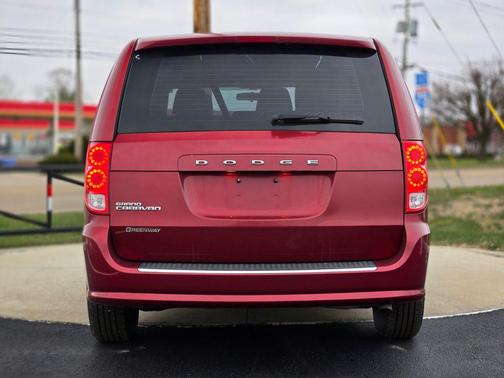 2016 Dodge Grand Caravan AVP/SE