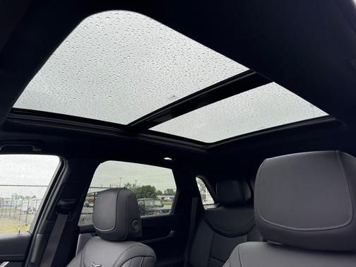 Stellar Black Metallic 2024 Cadillac XT5 Premium Luxury