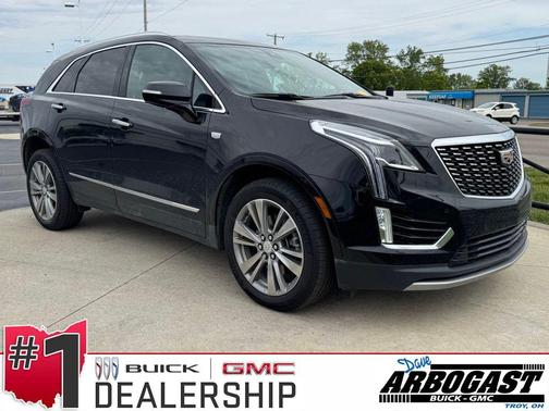 Stellar Black Metallic 2024 Cadillac XT5 Premium Luxury