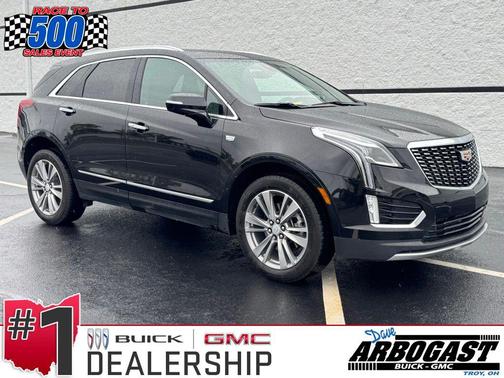 Stellar Black Metallic 2024 Cadillac XT5 Premium Luxury