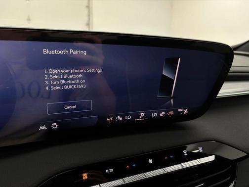 2025 Buick Enclave Preferred FWD