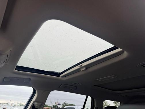 Ebony Twilight Metallic 2022 GMC Acadia Denali